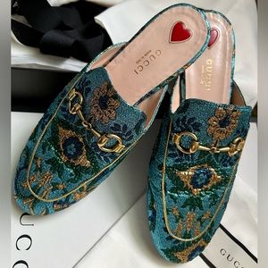 GUCCI Princetown Gold Baroque Embroidered Horse Bit Loafers
